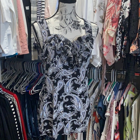 White House Black Market Tops - White House Black Market camisole White House Black Market Tops - White House Black Market camisole